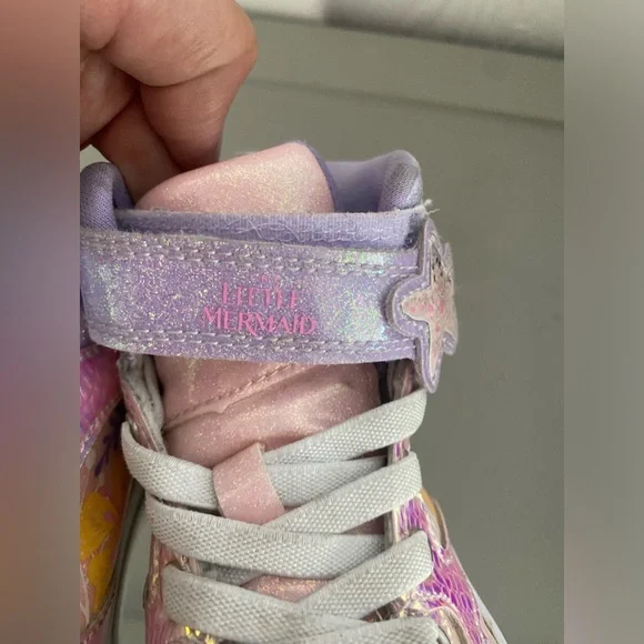 CHARACTER Little Mermaid High Top - Kids Size 13 - Picture 6 of 9